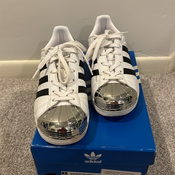 Adidas Superstar silver metal cap toe sneakers - Picture 2 of 8